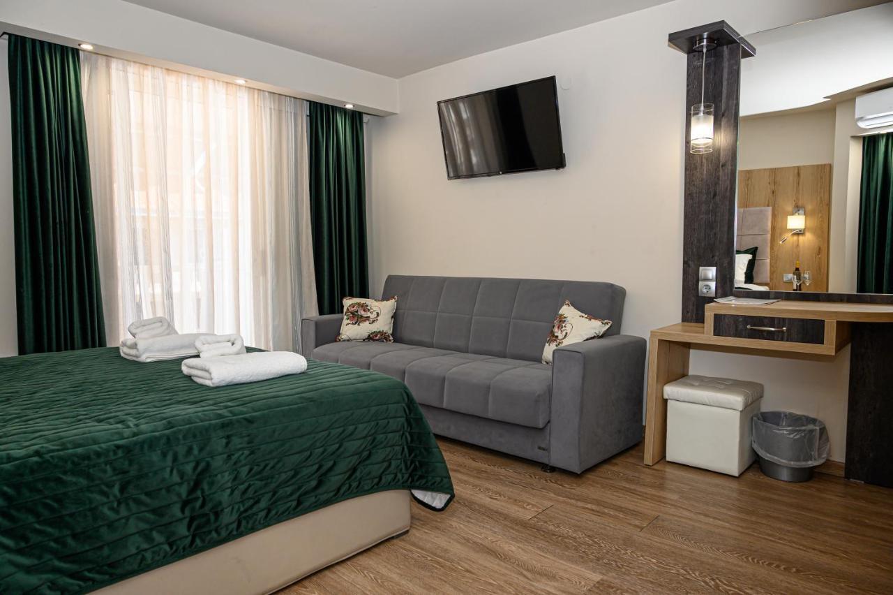 Ferienwohnung Oxygen Olympiakí Aktí Exterior foto