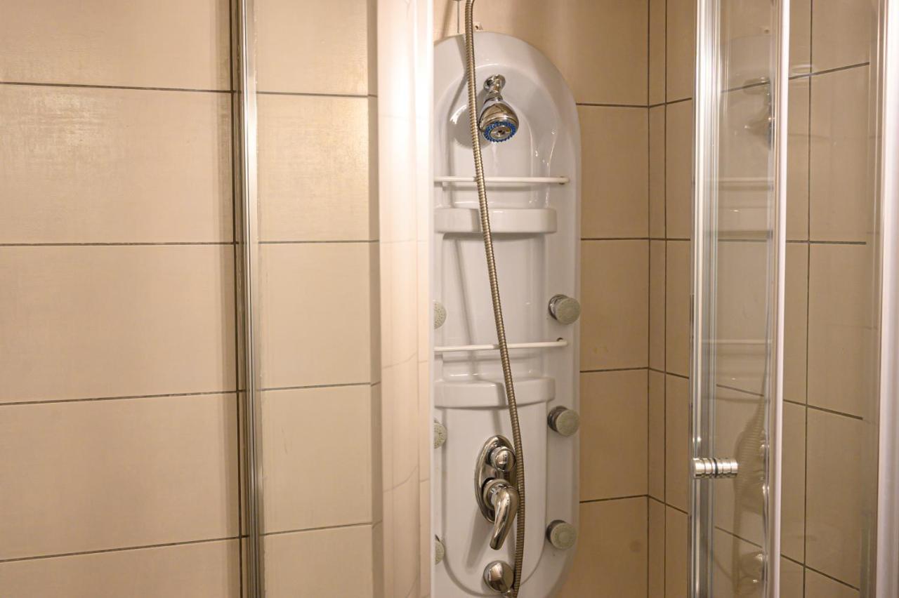 Ferienwohnung Oxygen Olympiakí Aktí Exterior foto
